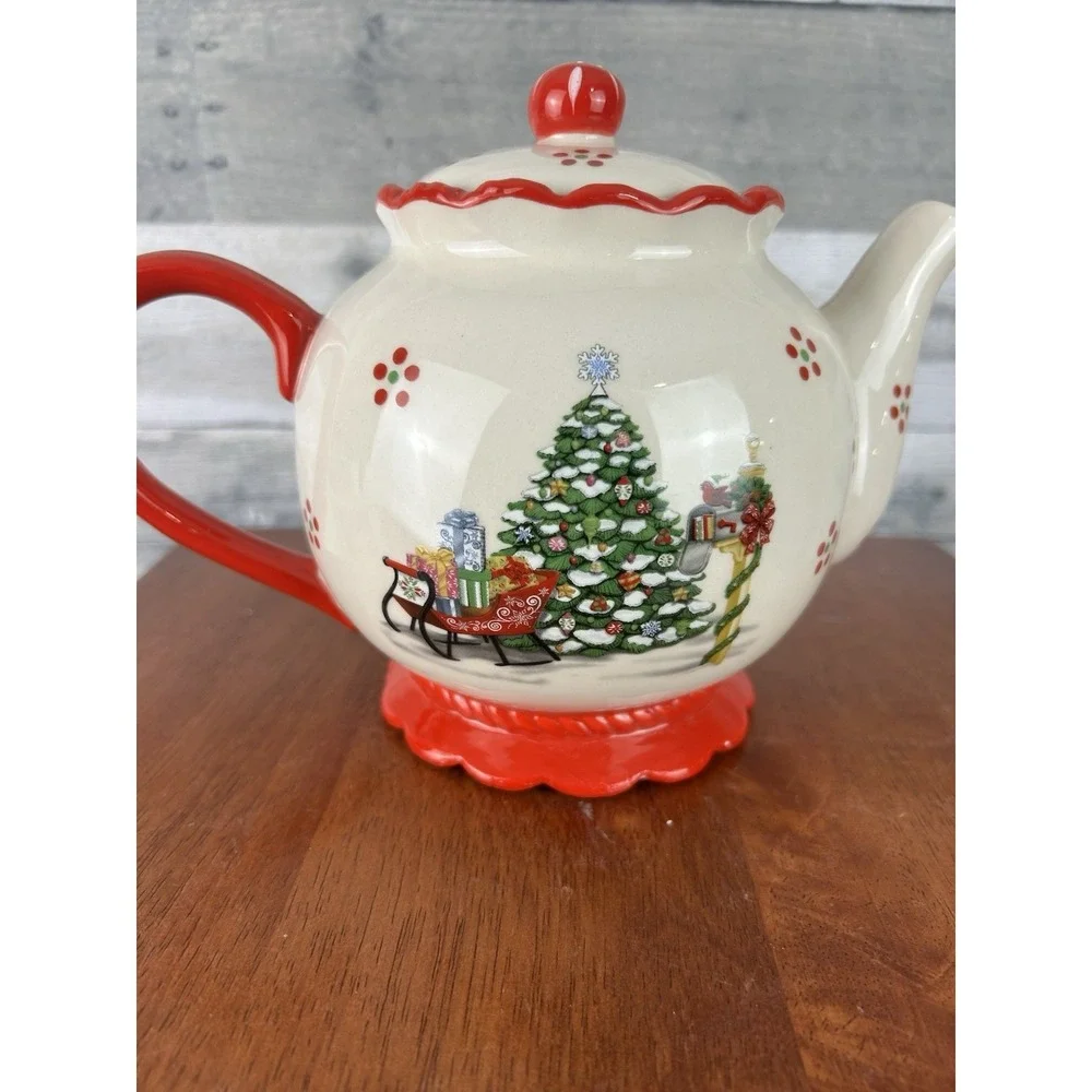 Temp-Tations By Tara 1.5 QT Christmas Tea Pot